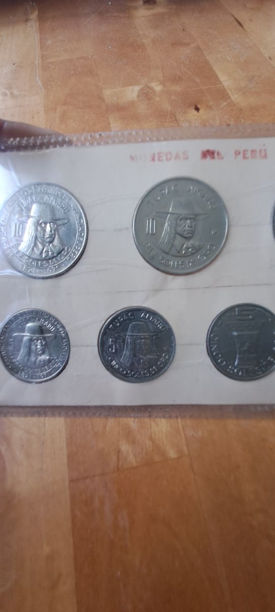 Monedas Perú soles de oro