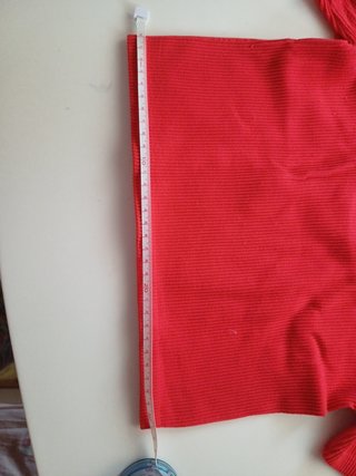 Top rojo Stradivarius