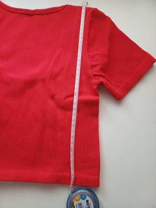 Top rojo Stradivarius