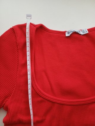 Top rojo Stradivarius