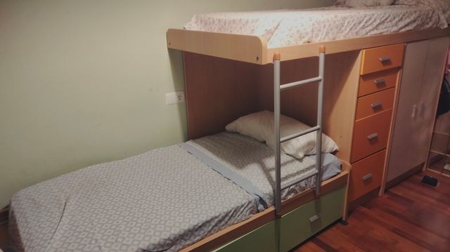 Dormitorio juvenil en Huesca