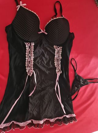 Picardilla negra a rayas rosa