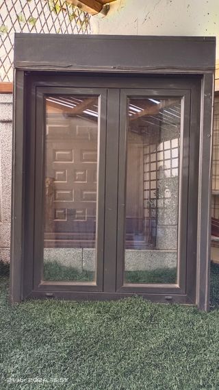 CONJUNTO VENTANA + REJA + CAJONERA DE PERSIANA 