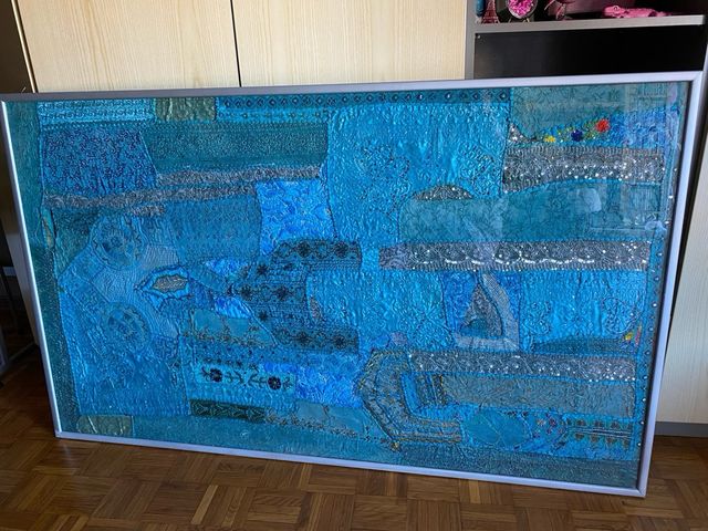 Arazzo con cornice color turchese