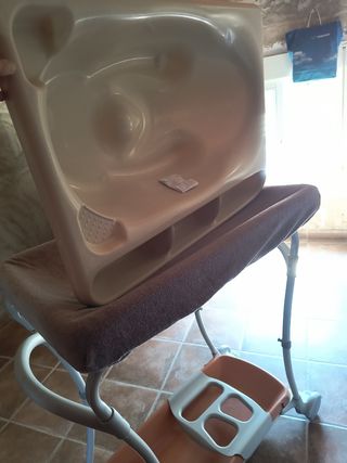 Bañera , puedo hacer lote con todo lo de bebe