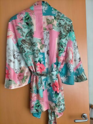 Kimono, chaqueta fina 