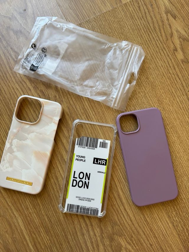 Caja de tres protectores de IPHONE