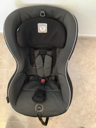 SILLA COCHE GRUPO 1 CON BASE ISOFIX (9-18KG). 145€