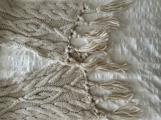 Bufanda punto beige larga