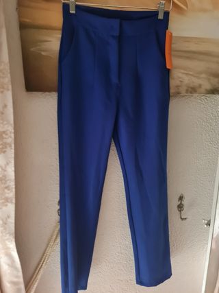 Lote de pantalon y blusa