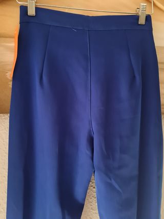Lote de pantalon y blusa