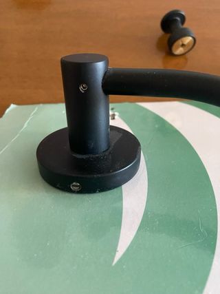 Percha de toalla para baños de dacero inoxidable.