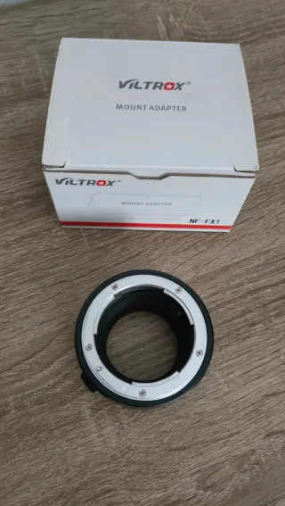 Objetivo Rokinon 85mm F1.4 Nikon y adaptador Fuji