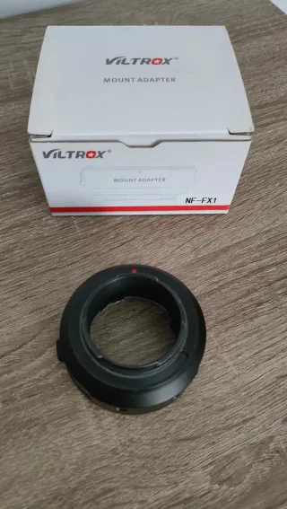 Objetivo Rokinon 85mm F1.4 Nikon y adaptador Fuji