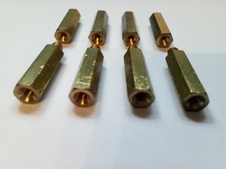 Tornillos para fijación disquetera o disco duro