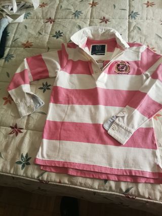 Polo de manga larga unisex.