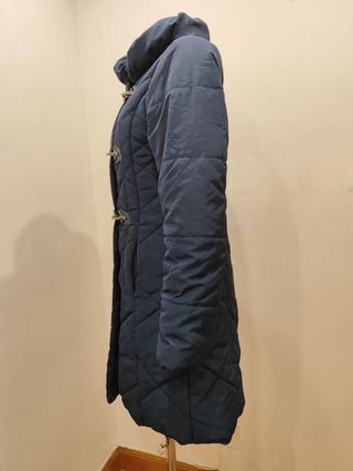 Parka mujer azul marino.