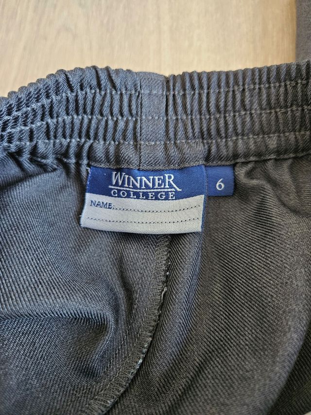 Pantalón largo uniforme escolar