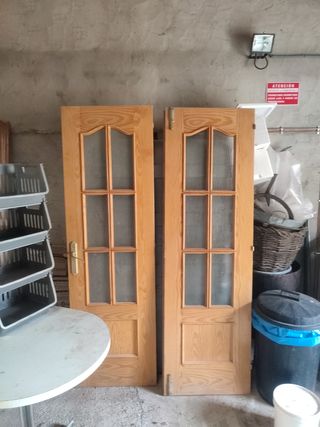 Puerta madera maciza doble hoja