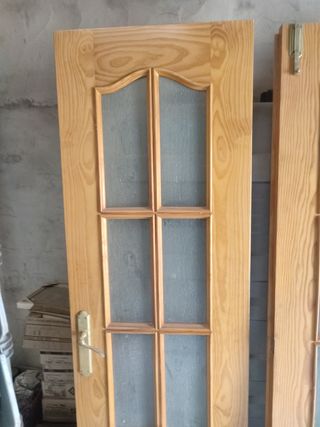 Puerta madera maciza doble hoja