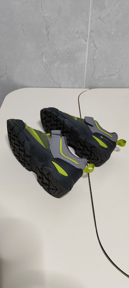 Zapatillas trekking quechua niño 32