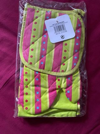 Tris presina , guanto e canovaccio