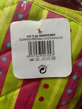 Tris presina , guanto e canovaccio