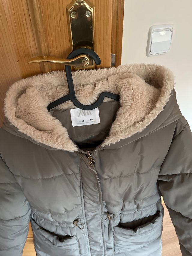 Abrigo Plumifero 8/10 años Zara NUEVO