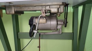 Máquina de coser industrial JUKI