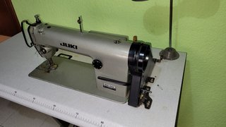 Máquina de coser industrial JUKI