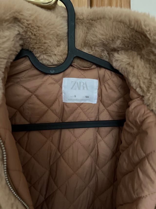 Cazadora Zara 7/9 años 134 cm NUEVA.