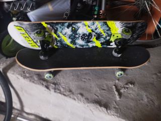 Monopatin skate de 4 ruedas