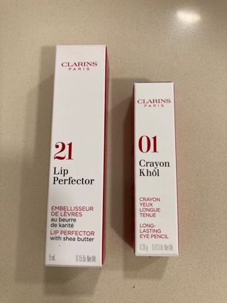 Lip Perfector y Crayon Khol Clarins