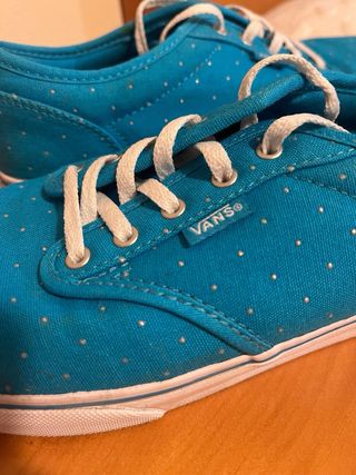 Vans azules