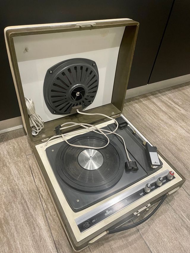 TOCADISCOS COSMO B3210