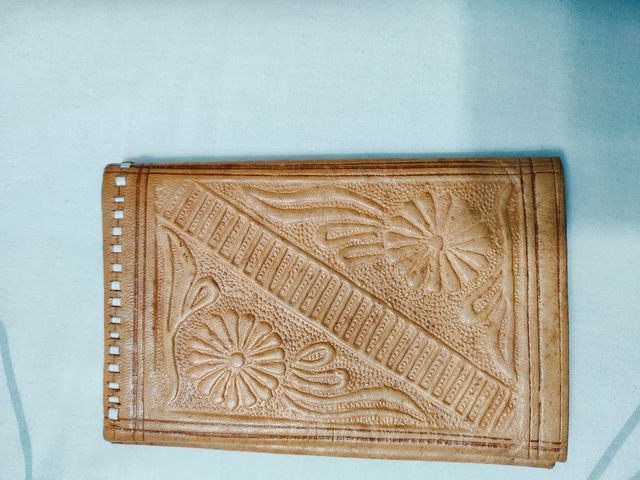 Monedero cuero marroqui