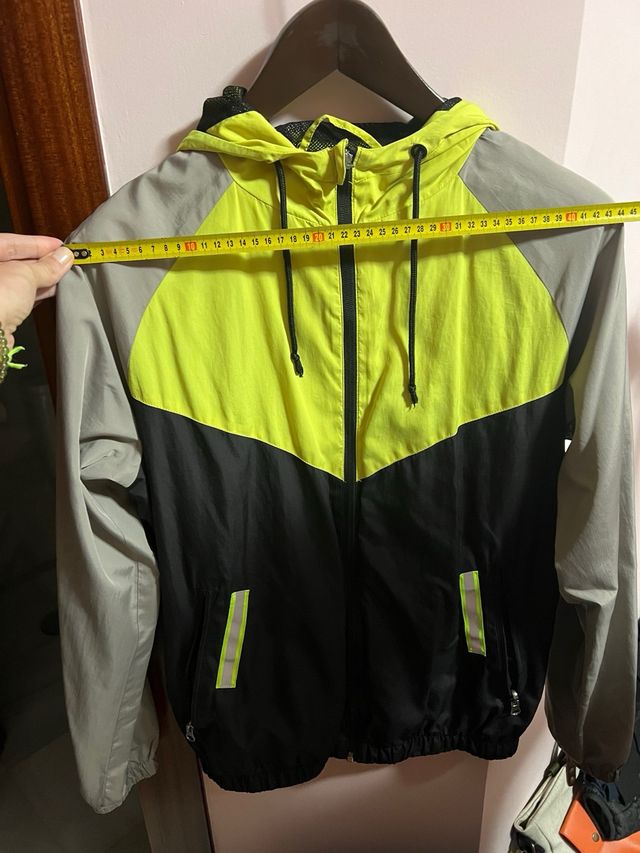 Chaqueta/cortaviento