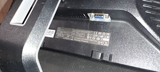 DELL LCD Monitor 17"