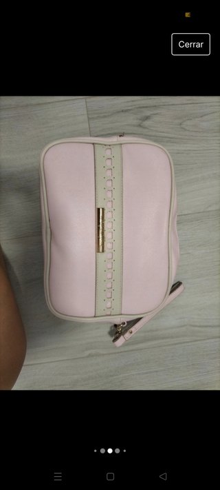 Conjunto de bolso, cambiador, nevera y neceser