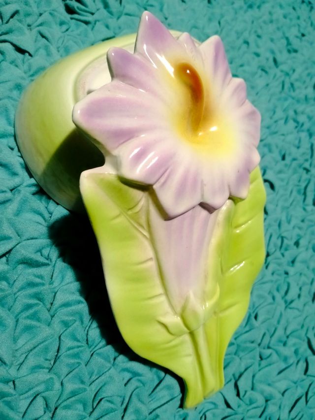 Scatola ceramica porta sapone fiore