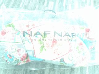 Vendo cojín de lactancia Naf naf