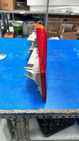 Piloto trasero original ford sierra