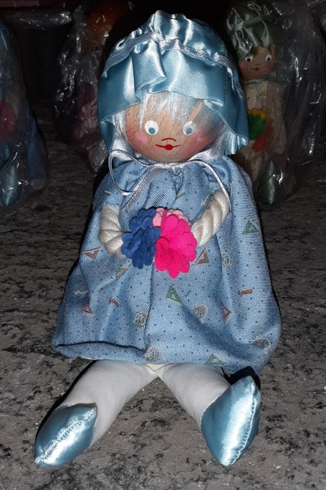 Muñeca bombonera vintage