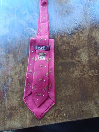 Cravatta Hermes senza scatola