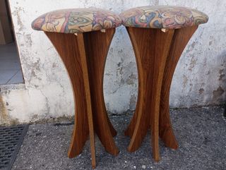 Apoio a bar, 2 bancos