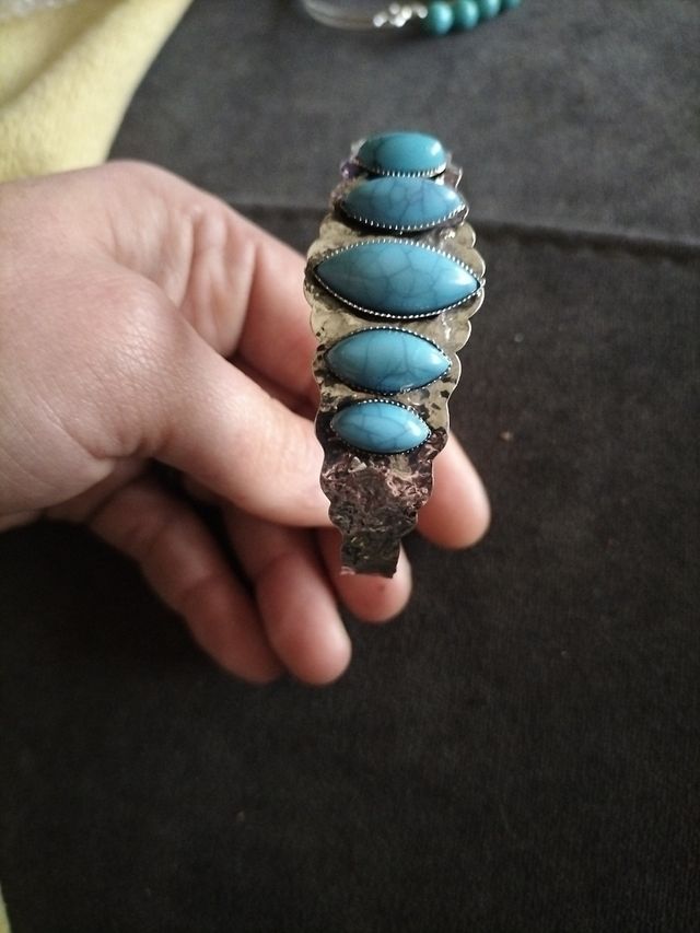 Pulsera diseño turquesa y plata nueva