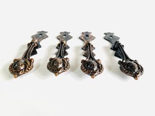 LOTE DE 4 TIRADORES DE CAJON CON ROSTRO HUMANO