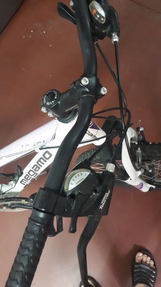 Bicicleta MTB Megamo 24"