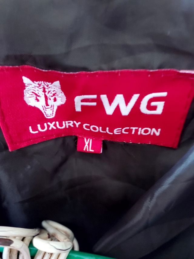 LOTE 2 ABRIGOSX 10€