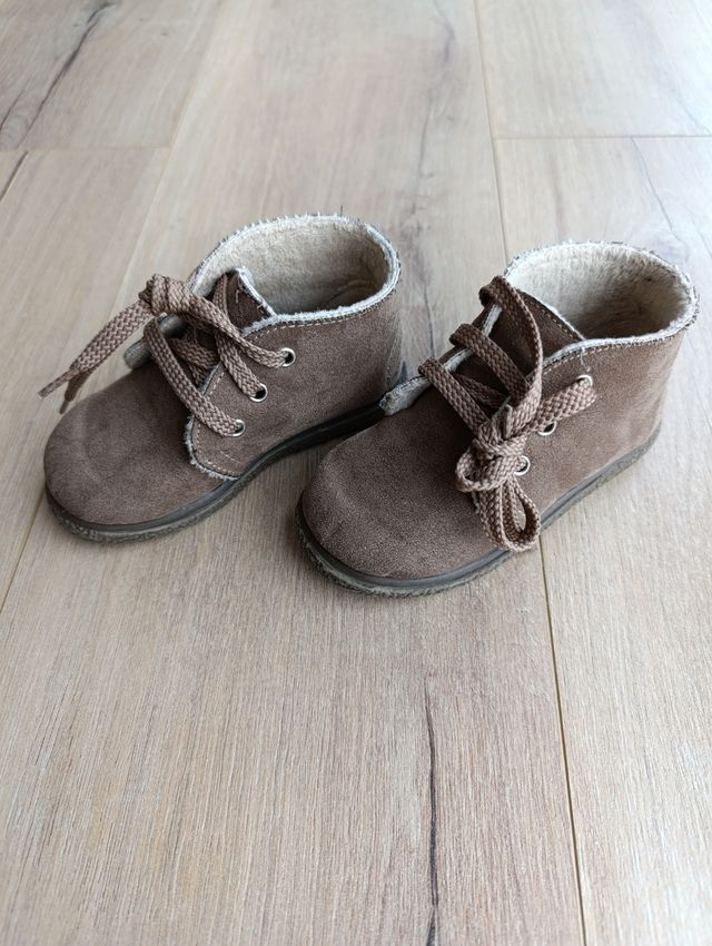 Botas serraje bebé talla 21/22 Vul Peques